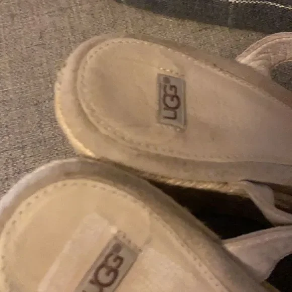 🎁 UGG wedge size 9 - Picture 5 of 8